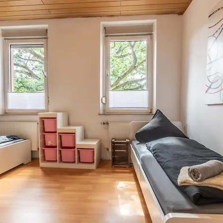Naehe Mainz In Ehemaligem Weingut Mit 6 Schlafzimmer Wörrstadt