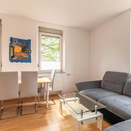 Naehe Mainz In Ehemaligem Weingut Mit 6 Schlafzimmer Διαμέρισμα Wörrstadt