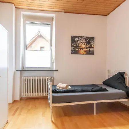 Naehe Mainz In Ehemaligem Weingut Mit 6 Schlafzimmer * Wörrstadt