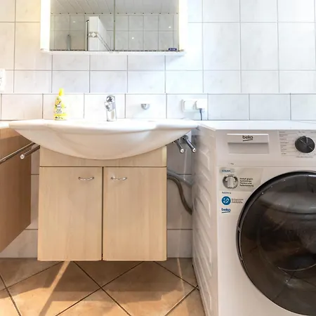 Διαμέρισμα Naehe Mainz In Ehemaligem Weingut Mit 6 Schlafzimmer Wörrstadt